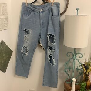 SHEIN Plus Size 3X Distressed Mom Jeans Light Wash Ripped Straight Leg 20x27